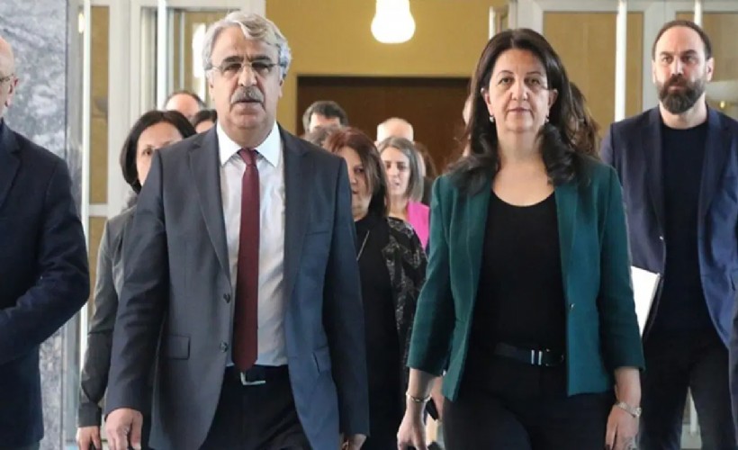 Komisyon sürerken Öcalan ile ilk görüşme: DEM Parti'den açıklama
