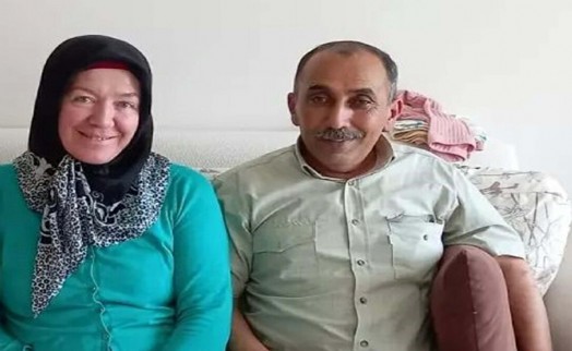 Otobüsün çarptığı otomobildeki çiftin öldüğü kaza kamerada