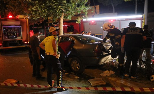 Nişanlı çift, doğum günü kutlaması dönüşü kazada yaşamını yitirdi