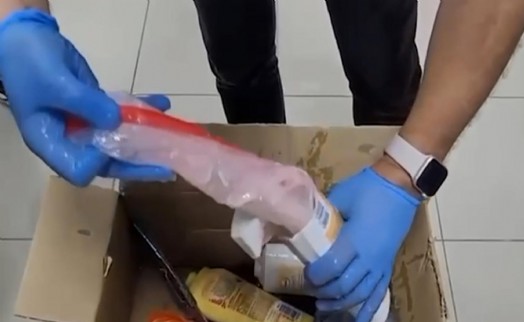 Şampuan kutularından esrar çıktı: 3 gözaltı