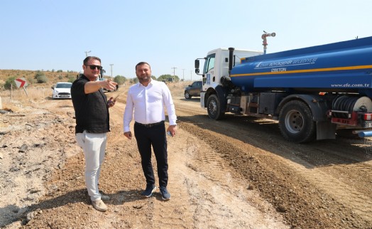 Seferihisar'da 2 kilometrelik yol yenileme çalışması başladı