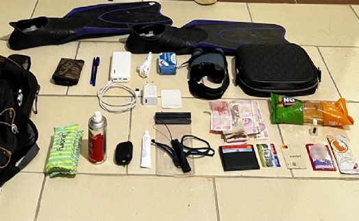 Sisam'a yüzerek geçmek için hazırlık yapan kaçak göçmen yakalandı