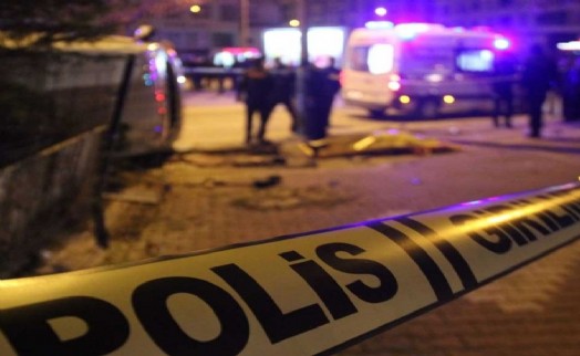 Tartışma kanlı bitti: Tüfekle vurup kaçtı!