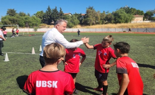 Urla'da çocuklar sporla büyüyor