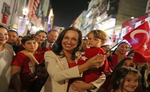 Zafer coşkusu Karşıyaka'yı saracak!