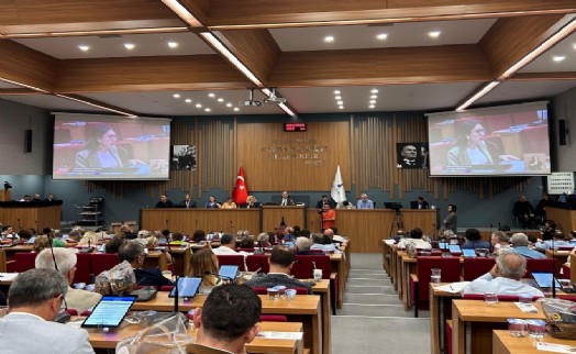 30 yaş üstü öğrencilere ulaşım indirimi talebi meclisten döndü: ‘360 milyon TL ek yük olur!'