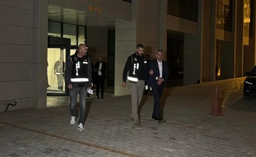 AK Parti'li belediye başkanı görevden uzaklaştırıldı!