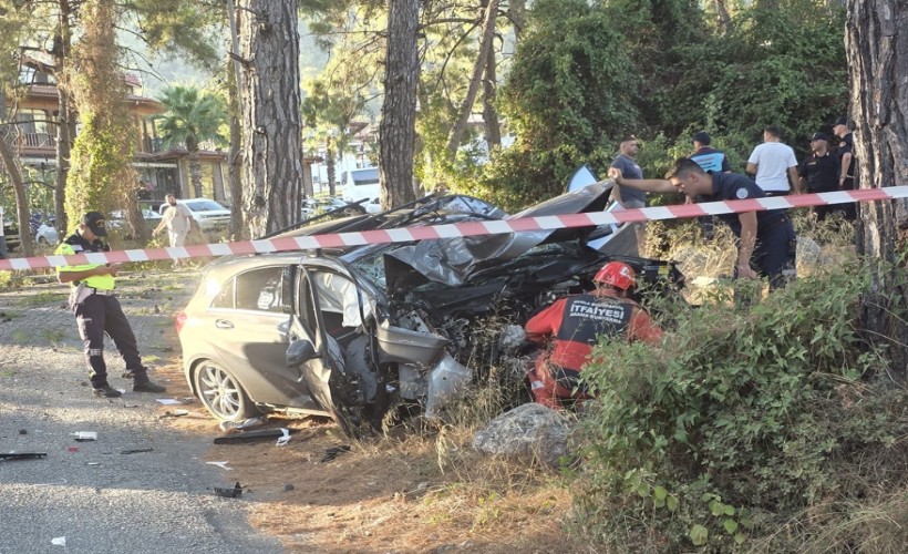 Akyaka'da feci kaza: 1 ölü, 1 yaralı