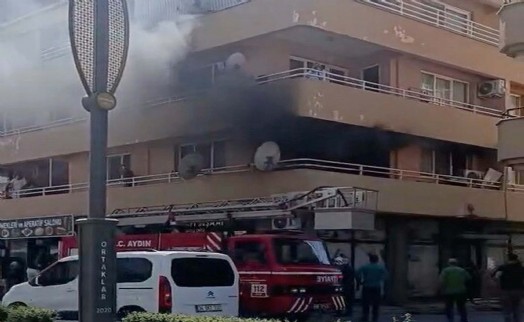 Aydın'da yangın; 5 kişi dumandan etkilendi