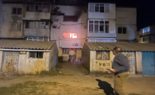 Aynı apartmanda arka arkaya çıkan yangınlara ilişkin soruşturma