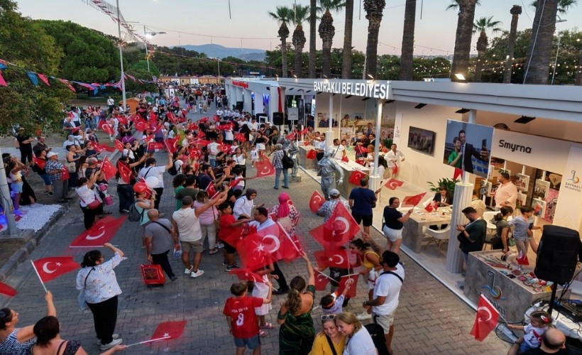 Bayraklı, İEF'de yıldız gibi parladı: Binlerce ziyaretçiyi ağırladı