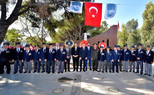 Bornova'da 9 Eylül coşkusu ve hüzün bir arada