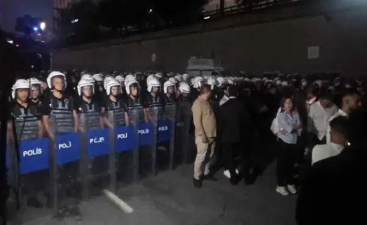 CHP İstanbul Gençlik Kolları'nın çağrısının ardından İstanbul'da eylem yasağı