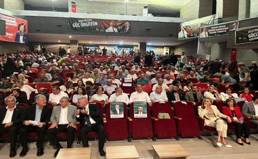 CHP İzmir'in ilçe kongre raporu; Kimler seçildi?