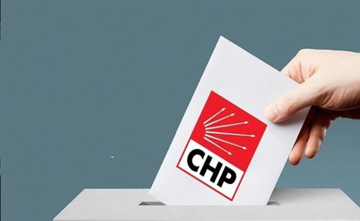 CHP İzmir'de kongre mesaisi: Dikili'de Kırlı güven tazeledi, Beydağ'da ‘Kader' dönemi