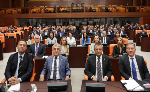 CHP milletvekilleri kampa giriyor