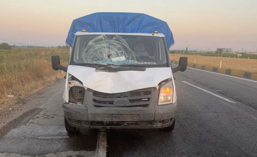 Cinayet gibi kaza: Dümdüz yolda bisikletliye arkadan çarptı