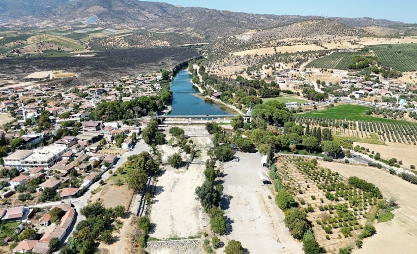 Ege'nin en uzun nehri Gediz kurudu!