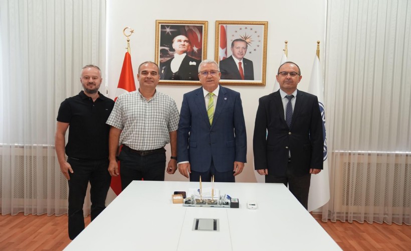 Egeli bilim ekibinden, Kuzeydoğu Anadolu'nun tehlike altındaki engerekler için yeni araştırma