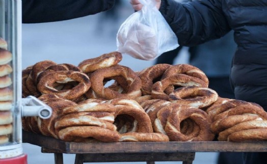 Esnaf odalarından ortak karar: Simite zam ertelendi!