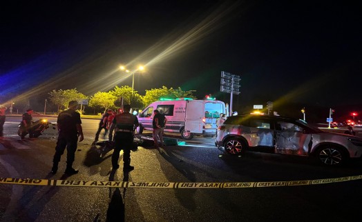 Fethiye'de, otomobil ile çarpışan motosikletin sürücüsü hayatını kaybetti