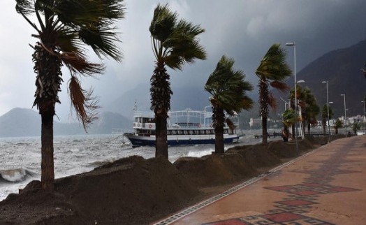 Fırtınaya dikkat! İzmir'e sarı kodlu uyarı