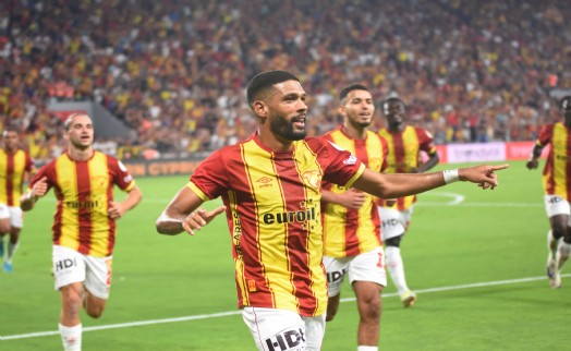 Göz-Göz evinde Kartal'ı avladı