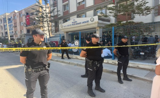 İzmir'de karakola silahlı saldırı: 2 polis şehit oldu!