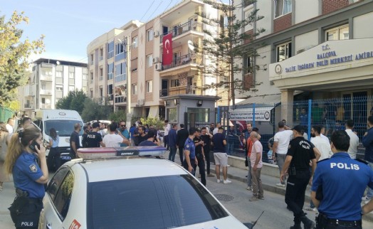 İzmir'de polis merkezine yönelik saldırıya ilişkin gözaltına alınan 27 şüpheliden 16'sı serbest