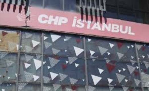 İzmir'den bir isim daha Kayyım Tekin'in 'izin listesi'nde