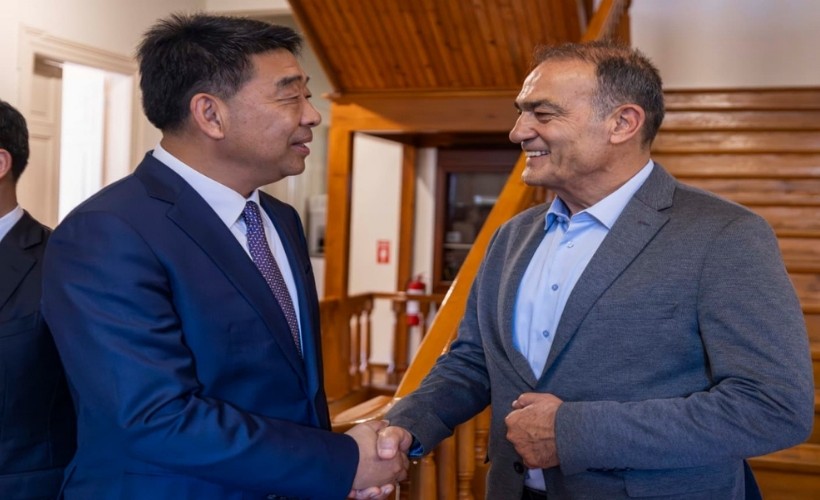 İzmir ile Çin deniz ulaşımında iş birliği yapacak