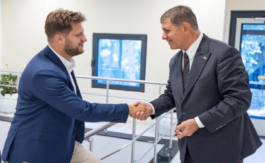 İzmir ile Stari Grad arasında kardeşlik köprüsü