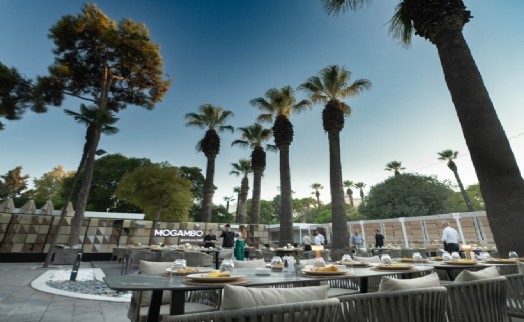 İzmir'in ve Kültürpark'ın simgelerindendi: Mogambo, yeniden hizmette!