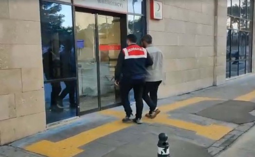 İzmir merkezli FETÖ operasyonunda 35 gözaltı!