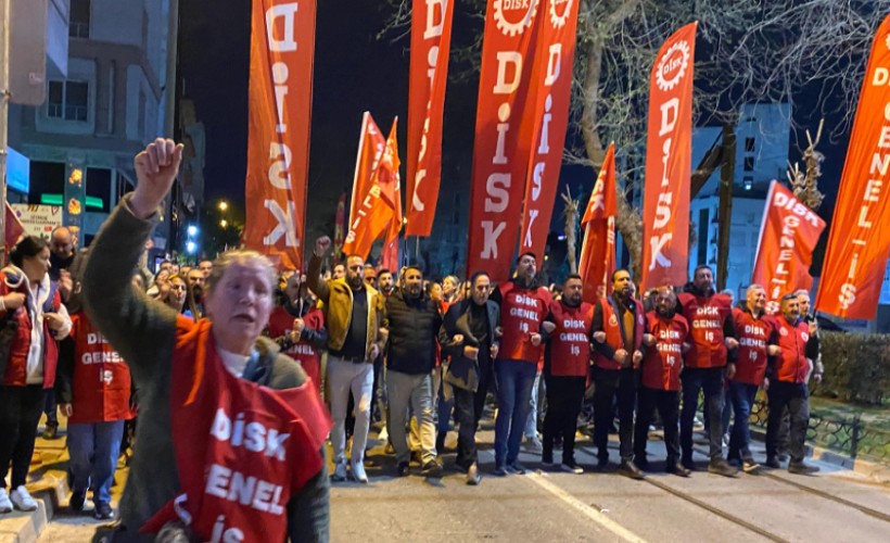 İzmir’de 'Erdoğan’a hakaret'ten gözaltına alınan sendika yöneticileri serbest bırakıldı