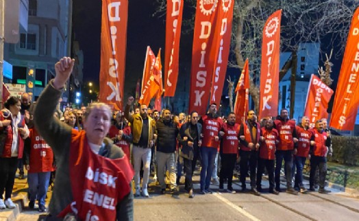 İzmir’de 'Erdoğan’a hakaret'ten gözaltına alınan sendika yöneticileri serbest bırakıldı