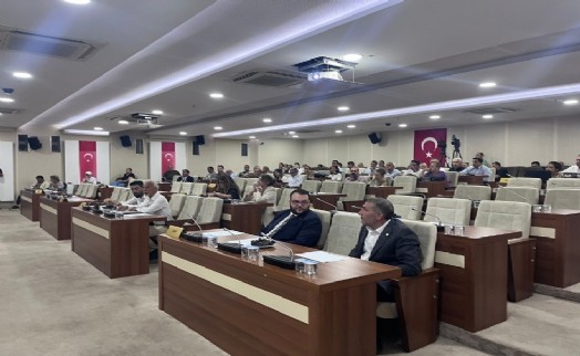 Karabağlar Meclisi'nde kriz: 27 meclis üyesi katılmadı, oturum iptal!