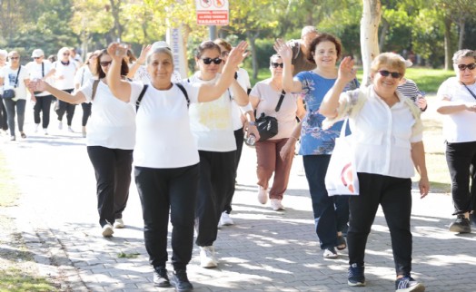 Konak'ın çınarları Avrupa Hareketlilik Haftası'nı kutladı