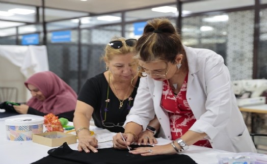 Konak'ın kadınları üreterek güçleniyor