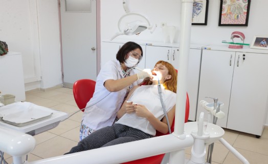 Konak'ta yüzler sağlıkla gülüyor