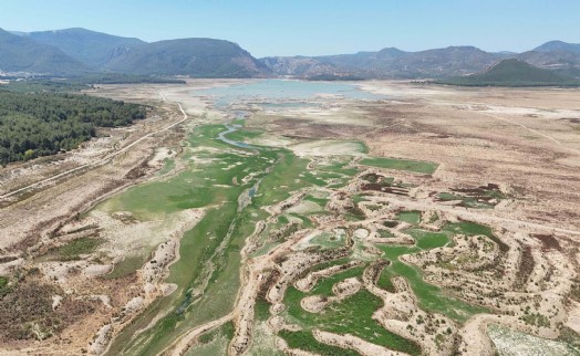 Kuraklık İzmir barajlarını vurdu