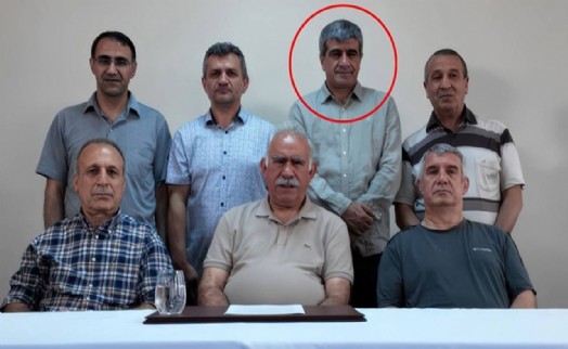 Öcalan ile aynı karedeydi: Zeki Bayhan İmralı'dan İzmir'e sevk edildi