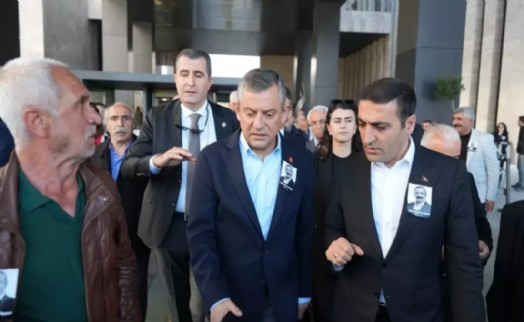 Özgür Özel'e yumrukla saldırıan Selçuk Tengioğlu için tahliye kararı!