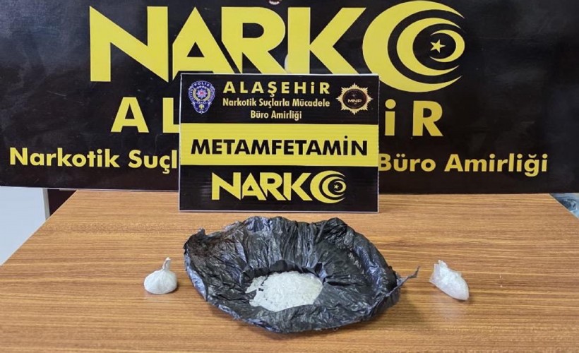 Üzerinde uyuşturucu ile yakalanıp, tutuklandı