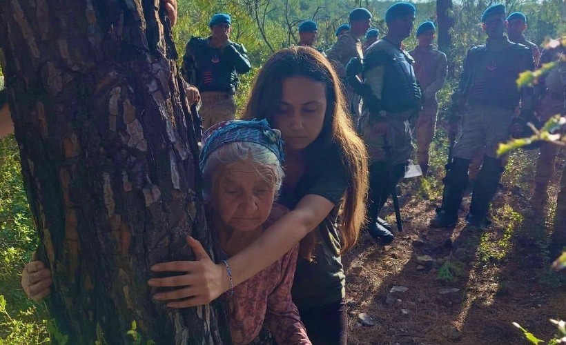 Zehra Nine daha toprağa verilmeden Akbelen'e dozerlerle girdiler