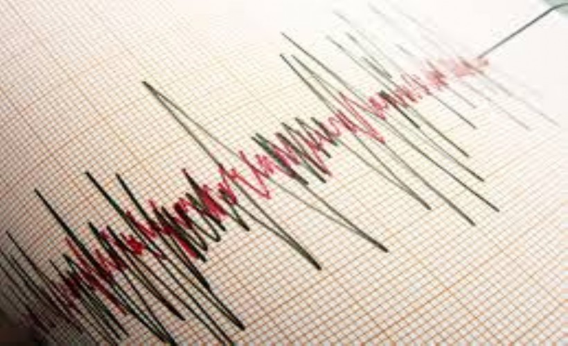 AFAD duyurdu: İzmir'de 3.8 büyüklüğünde deprem!