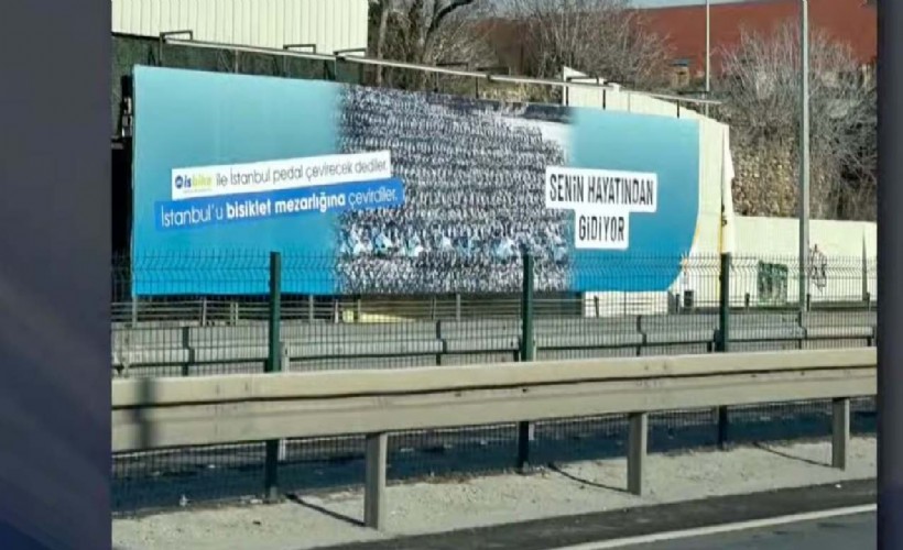 AK Parti'nin İstanbul afişlerinde muamma