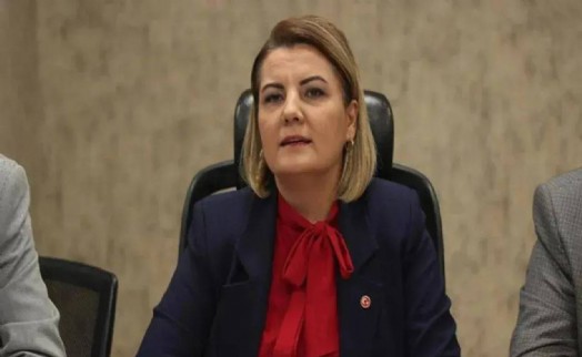 AK Parti'ye geçeceği iddia edilen başkandan 'dil sürçmesi' yanıtı: İzmit değil İzmir!