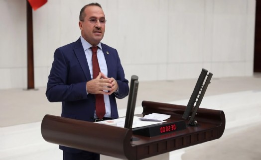 AK Partili Kırkpınar'dan Tugay'a Karşıyaka göndermesi