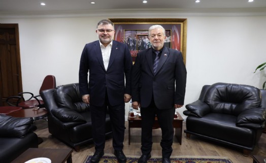 AK Partili Saygılı'dan Yalçın Ata'ya ziyaret